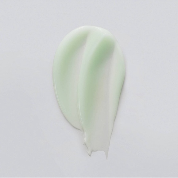 VERSED
PRESS RESTART
GENTLE
RETINOL SERUM - Picture 2 of 6